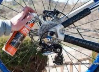 How to Clean Bicycle Chains and Gears Without Expensive Tools